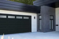Standard+ Shaker-Modern XL, 16' x 8', Black, Soft windows