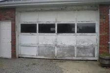 Vielle porte de garage